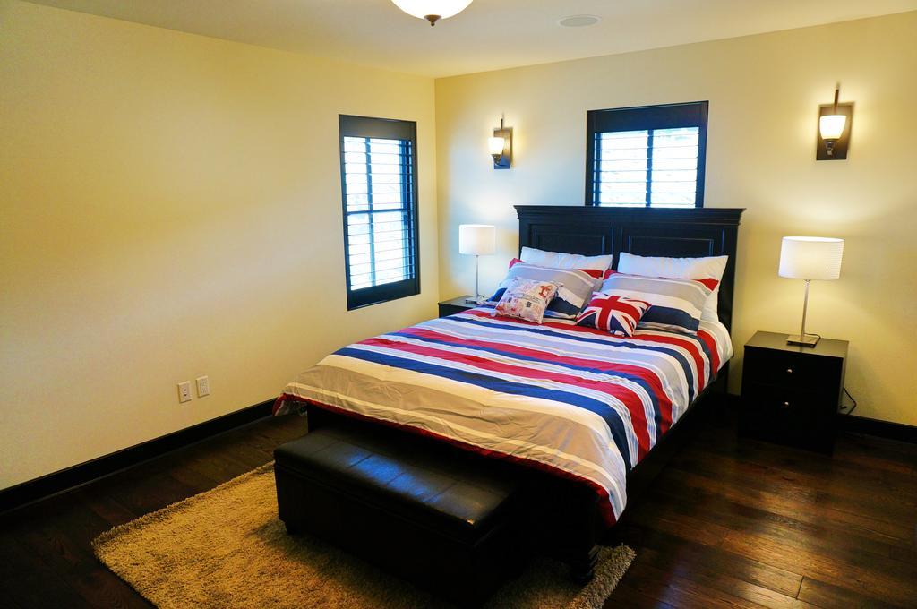 Mission Hill Lake View Villa เวสต์ เคโลว์นา ภายนอก รูปภาพ