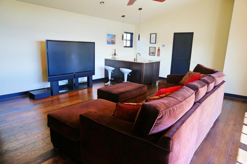 Mission Hill Lake View Villa เวสต์ เคโลว์นา ภายนอก รูปภาพ