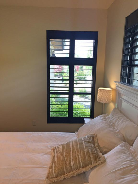 Mission Hill Lake View Villa เวสต์ เคโลว์นา ภายนอก รูปภาพ
